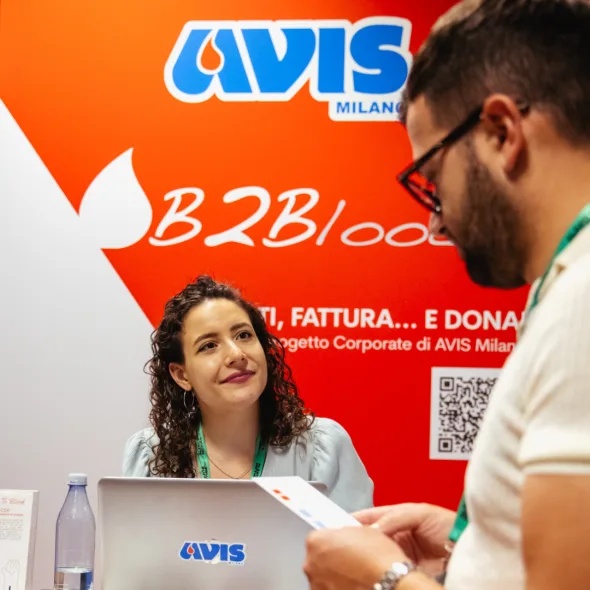 Stand AVIS Milano ad Alzati e Fattura LIVE