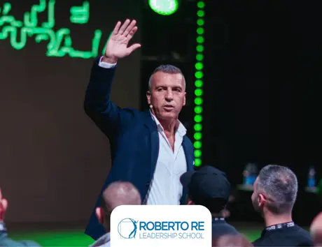 ROBERTO RE